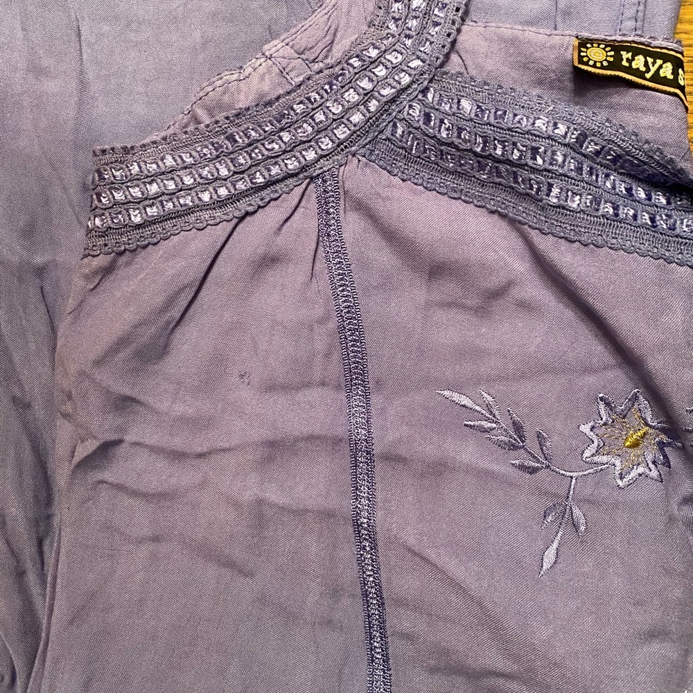 Dress - Picture 4 of 5